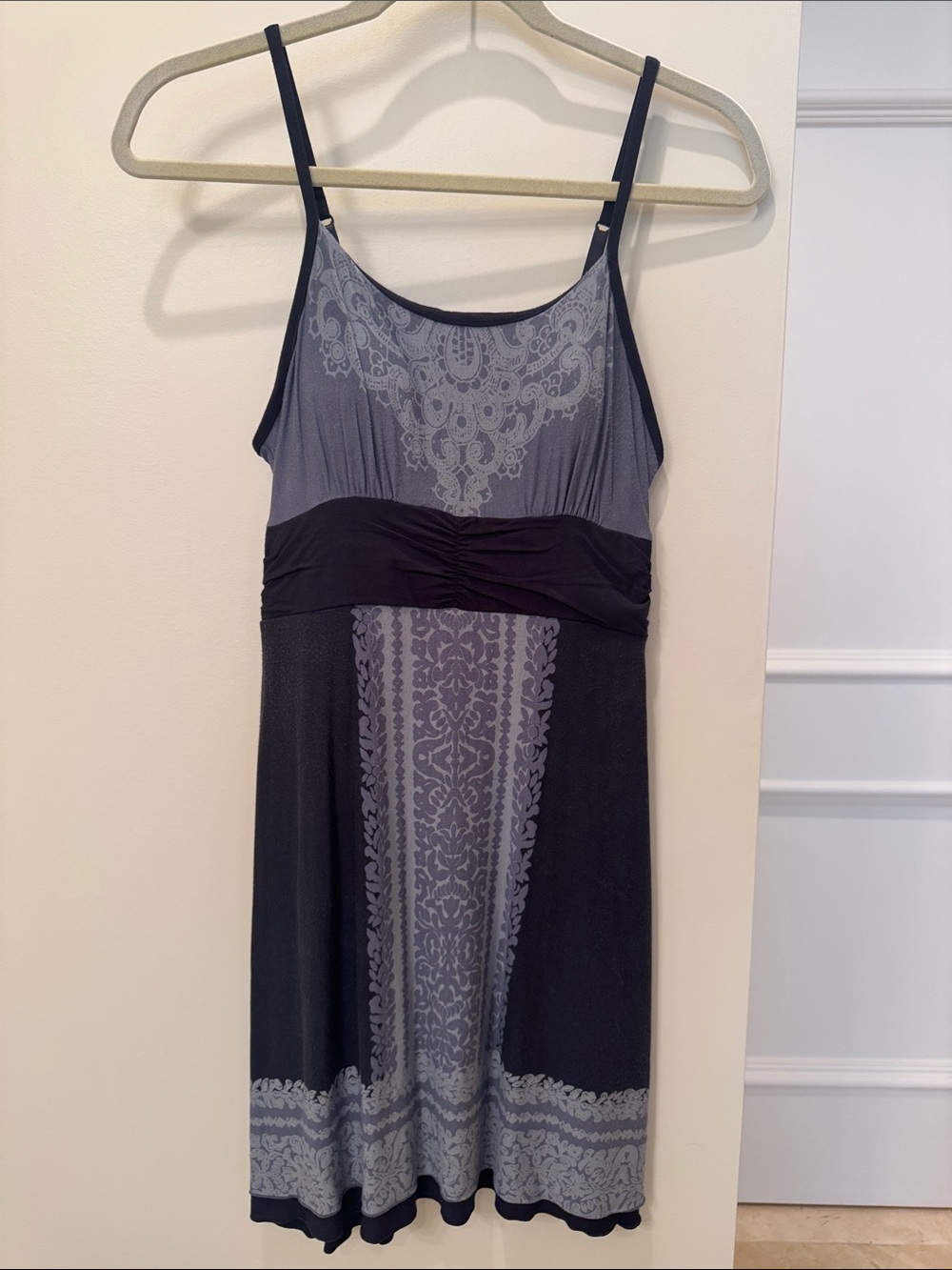 Athleta Black and Gray Print Dress